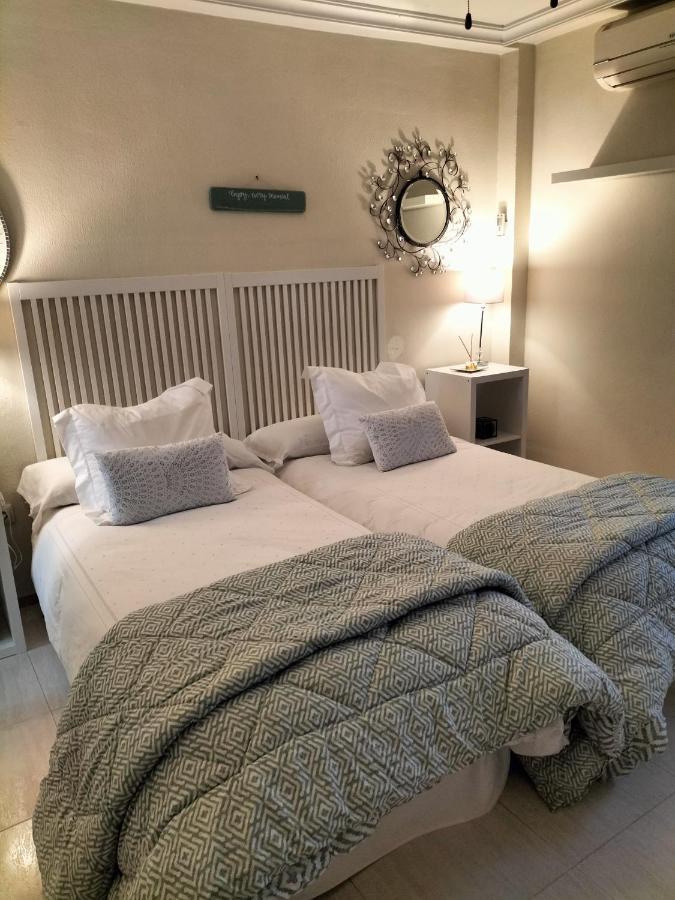 Apartamentos Flamenco B&B Севилья Экстерьер фото